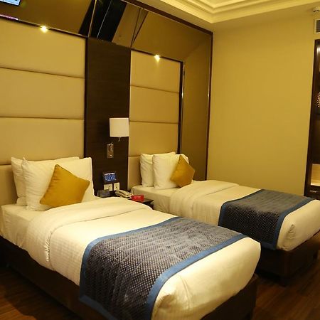 Oyo Premium Panchkula Sector 5 Hotel Ngoại thất bức ảnh