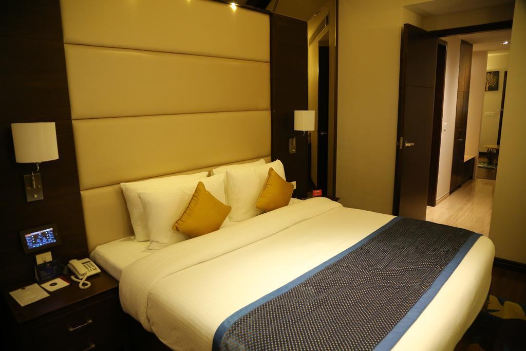Oyo Premium Panchkula Sector 5 Hotel Ngoại thất bức ảnh